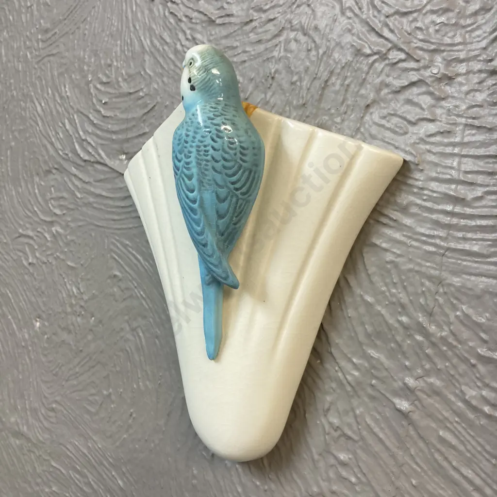 Art Deco SylvaC Blue Budgerigar Wall Pocket Vase c1930s. Impressed Sylvac 1956. 19 x 21cm Image 1++